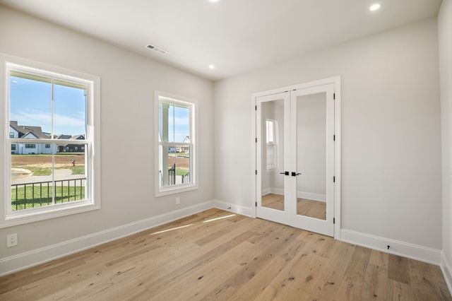 1958 Harmony Rd, Spring Hill, TN 37174