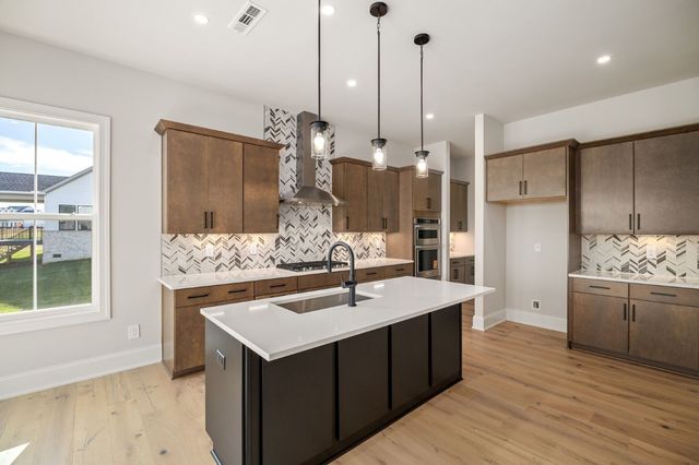 1958 Harmony Rd, Spring Hill, TN 37174