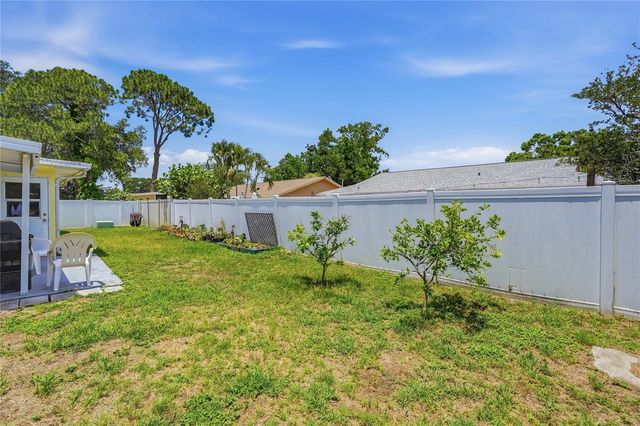 1634 DALE CIRCLE N, Dunedin, FL 34698