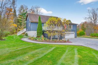 618 Salt Point Turnpike, Poughkeepsie, NY 12601