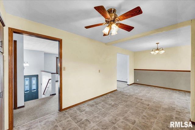 316 RAINBOW Drive, Creve Coeur, IL 61610