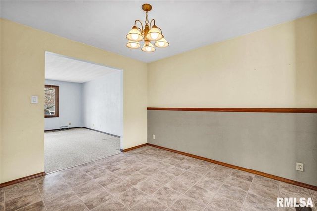 316 RAINBOW Drive, Creve Coeur, IL 61610