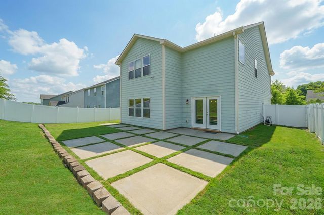 4015 Huntley Glen Drive, Pineville, NC 28134