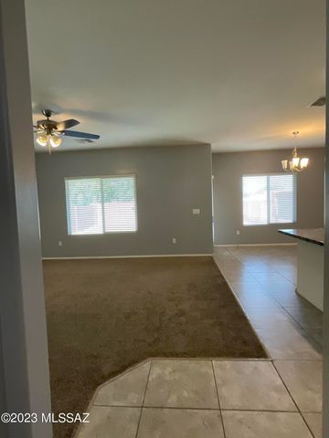10335 S Keegan Avenue, Vail, AZ 85641