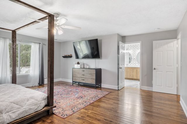 7226 Hidden Lake Dr, Fairview, TN 37062