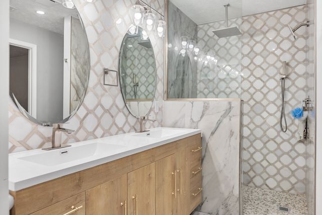 7226 Hidden Lake Dr, Fairview, TN 37062