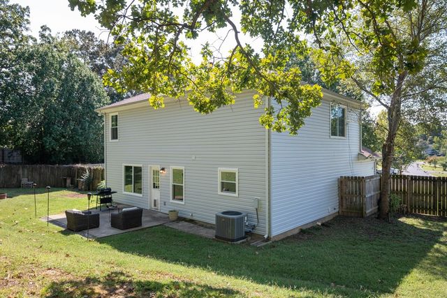 7226 Hidden Lake Dr, Fairview, TN 37062