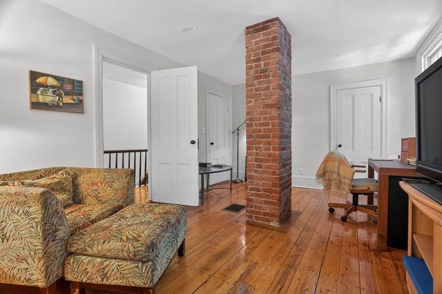2 Marlou Ter 2, Boston, MA 02130