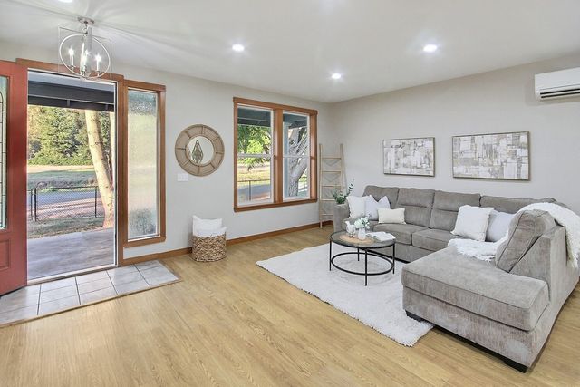 21323 SE 351st Street, Auburn, WA 98092