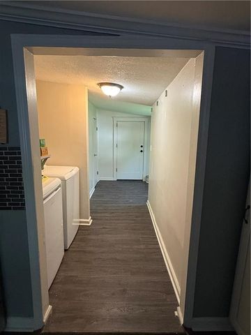 704 E Hayward Avenue, Independence, MO 64050