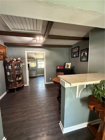 704 E Hayward Avenue, Independence, MO 64050