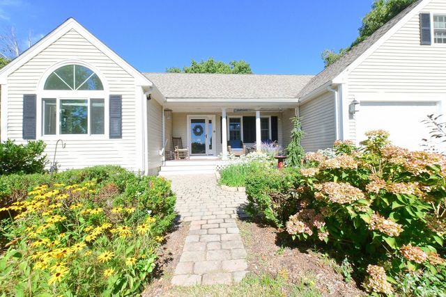 5 Luigi Avenue, Sagamore Beach, MA 02562