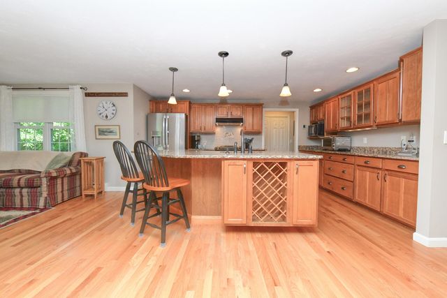 5 Luigi Avenue, Sagamore Beach, MA 02562