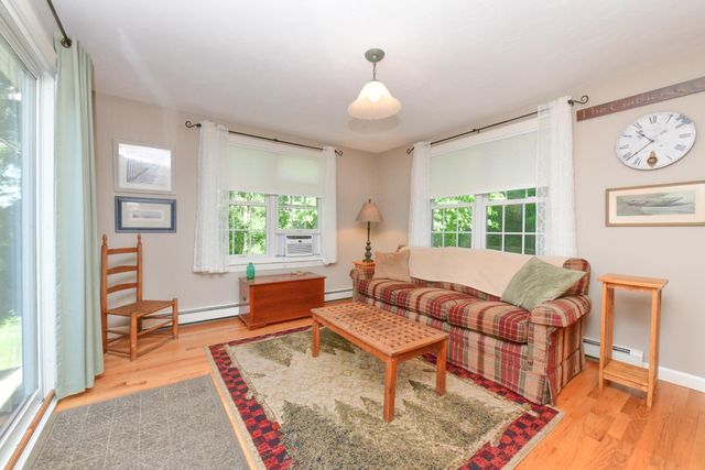 5 Luigi Avenue, Sagamore Beach, MA 02562