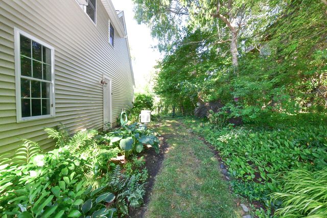 5 Luigi Avenue, Sagamore Beach, MA 02562