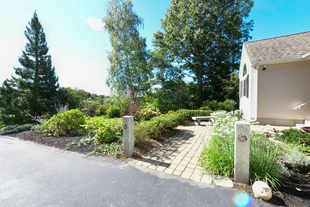 5 Luigi Avenue, Sagamore Beach, MA 02562