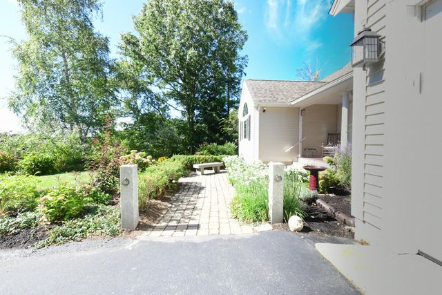 5 Luigi Avenue, Sagamore Beach, MA 02562