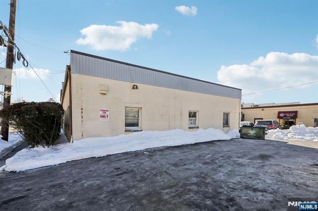 243 Rock Road, Glen Rock, NJ 07452