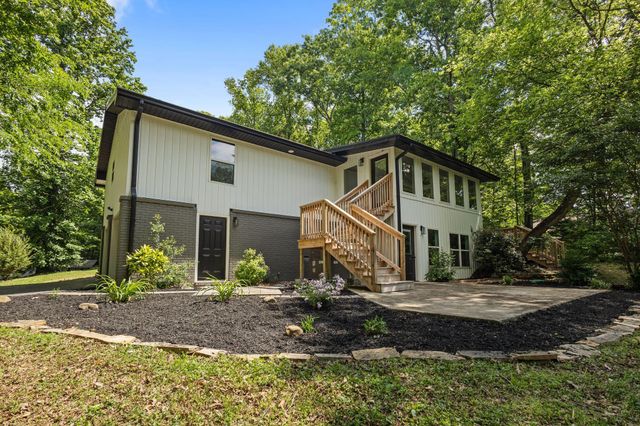 711 Omega Drive, Whitwell, TN 37397