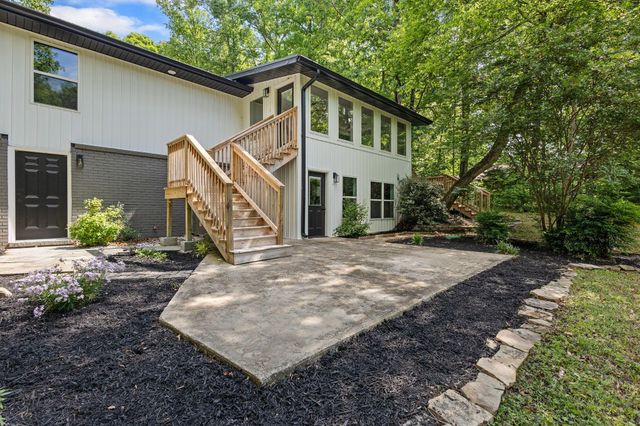 711 Omega Drive, Whitwell, TN 37397