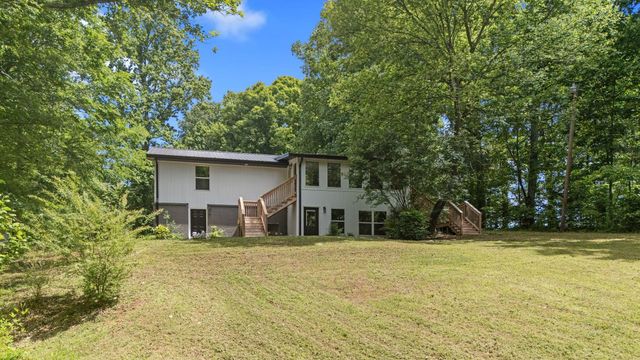 711 Omega Drive, Whitwell, TN 37397