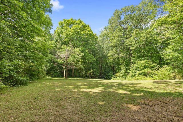 711 Omega Drive, Whitwell, TN 37397