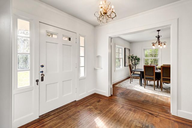 3200 Becerra Way, Sacramento, CA 95821