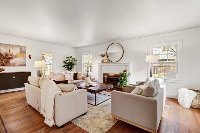 3200 Becerra Way, Sacramento, CA 95821