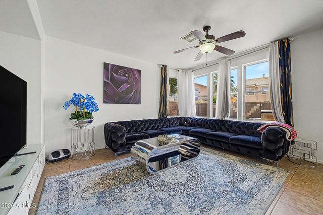 7015 W BLACKHAWK Drive, Glendale, AZ 85308