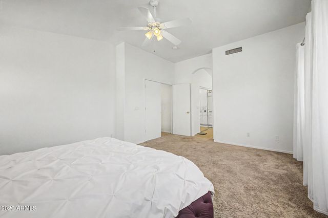 7015 W BLACKHAWK Drive, Glendale, AZ 85308