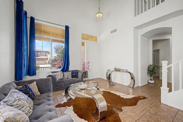 7015 W BLACKHAWK Drive, Glendale, AZ 85308