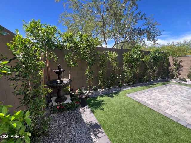 31738 N 24th Drive Drive, Phoenix, AZ 85085