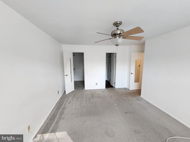 1408-B RALSTON DR, Mount Laurel, NJ 08054
