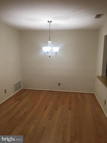 1408-B RALSTON DR, Mount Laurel, NJ 08054