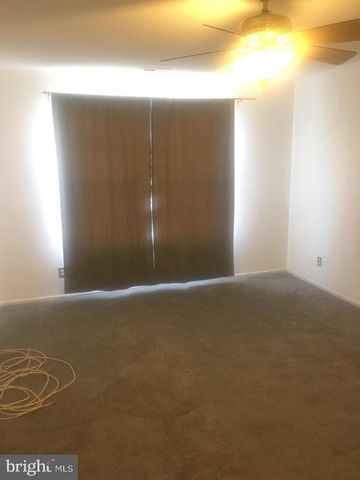 1408-B RALSTON DR, Mount Laurel, NJ 08054