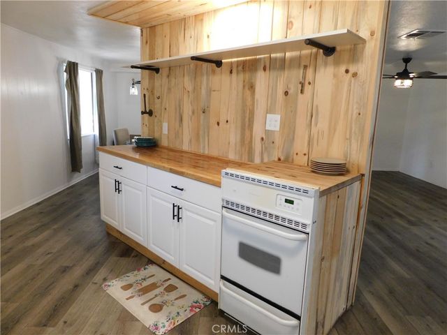 10350 BASELINE 55, Alta Loma, CA 91701