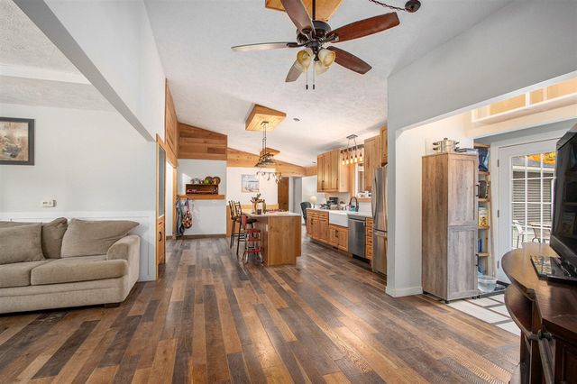 12359 Sprinkle Road, Vicksburg, MI 49097