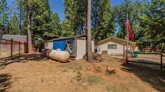 5539 Daisy Dr, Pollock Pines, CA 95726