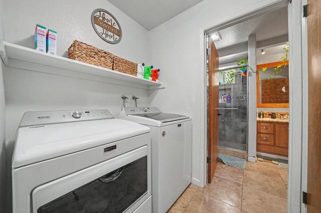5539 Daisy Dr, Pollock Pines, CA 95726