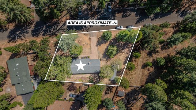 5539 Daisy Dr, Pollock Pines, CA 95726