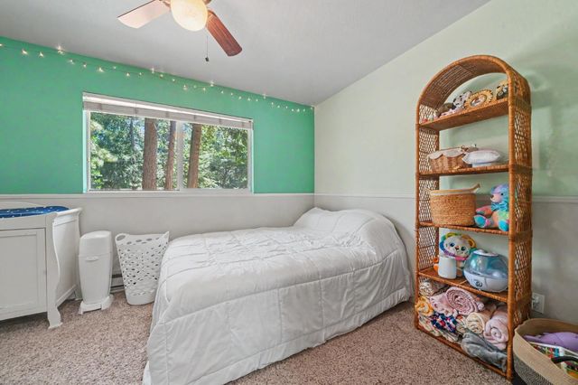 5539 Daisy Dr, Pollock Pines, CA 95726