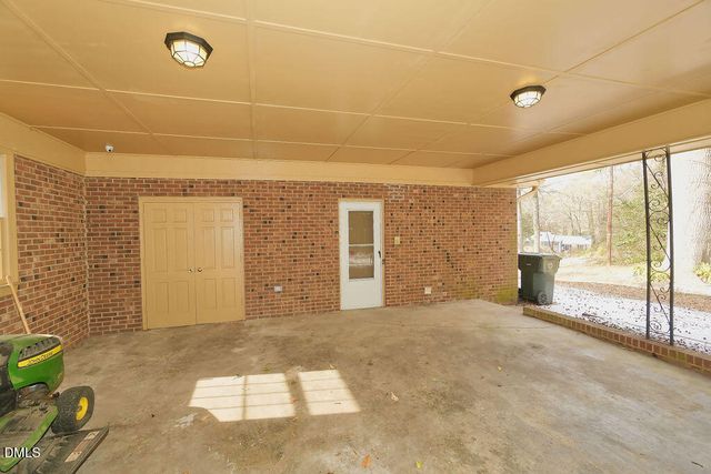 2501 New Bern Avenue, Raleigh, NC 27610