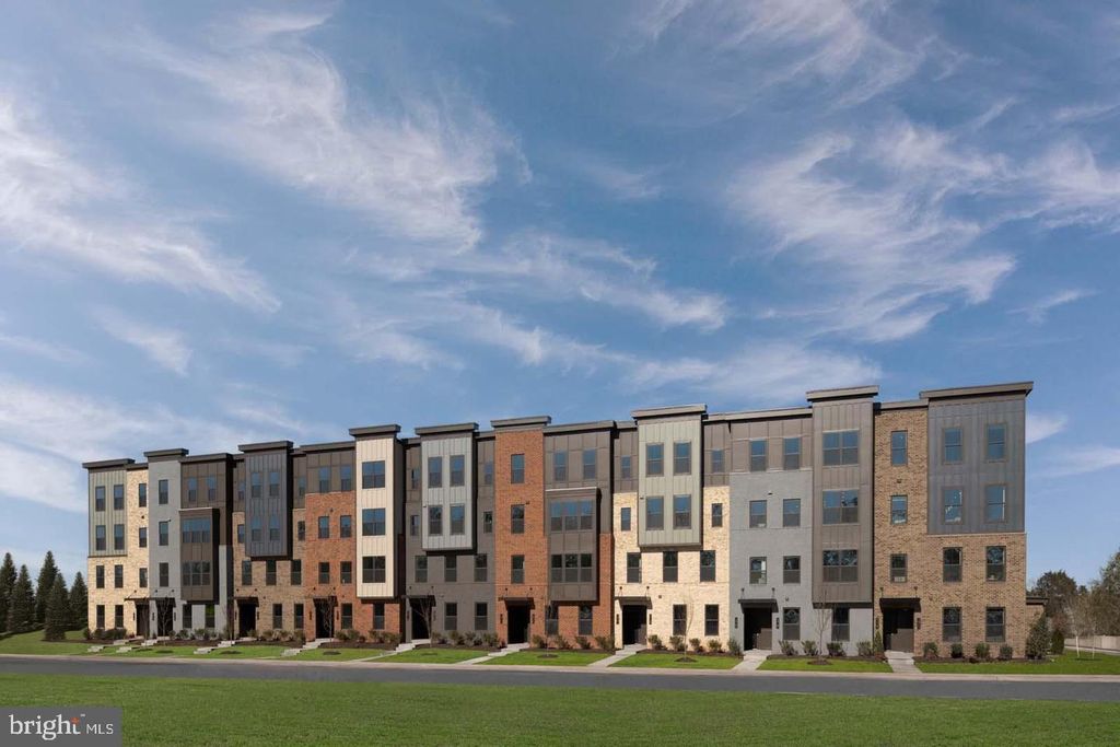 21835 EXPRESS TERRACE, Ashburn, VA 20147