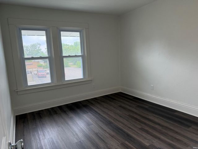 1123 Miner Street, South Bend, IN 46617
