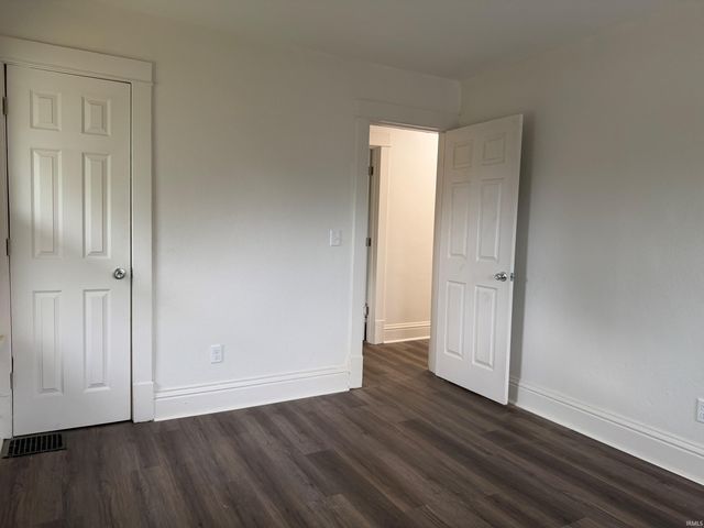 1123 Miner Street, South Bend, IN 46617