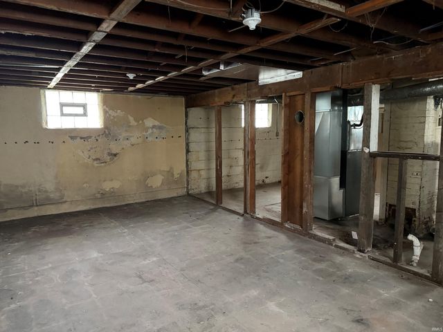 1123 Miner Street, South Bend, IN 46617
