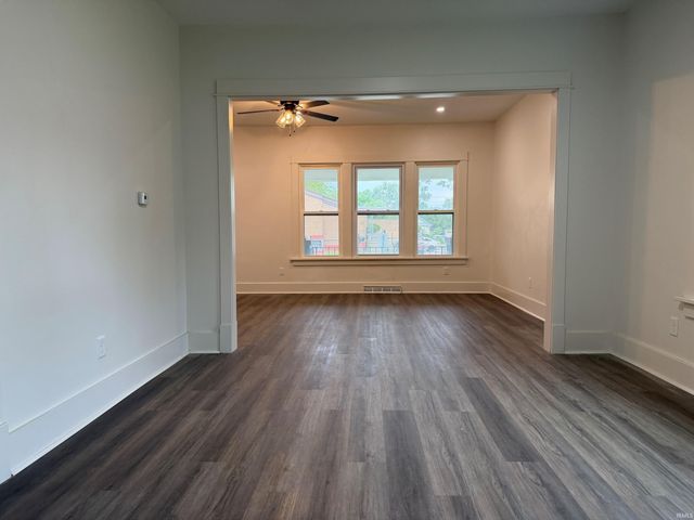1123 Miner Street, South Bend, IN 46617