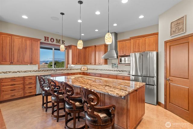 25 Sageland Road, East Wenatchee, WA 98802