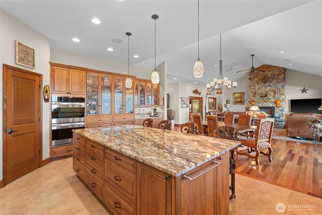 25 Sageland Road, East Wenatchee, WA 98802