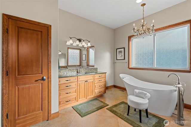 25 Sageland Road, East Wenatchee, WA 98802